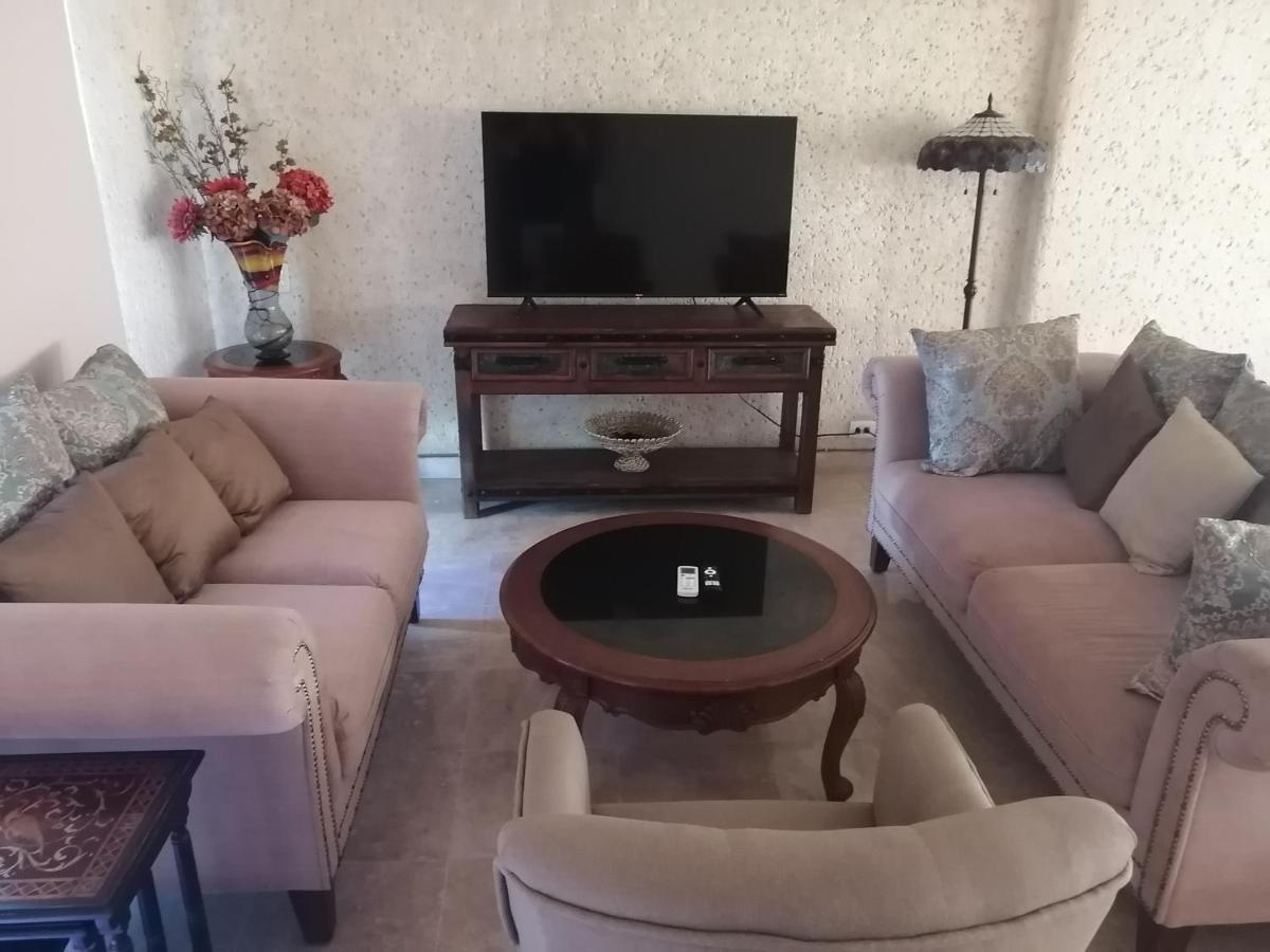 לינה וארוחת בוקר מזטלן Casa Dahlia 2 מראה חיצוני תמונה