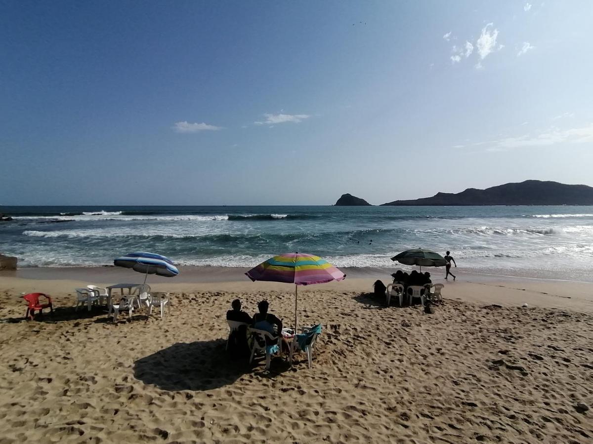 לינה וארוחת בוקר מזטלן Casa Dahlia 2 מראה חיצוני תמונה