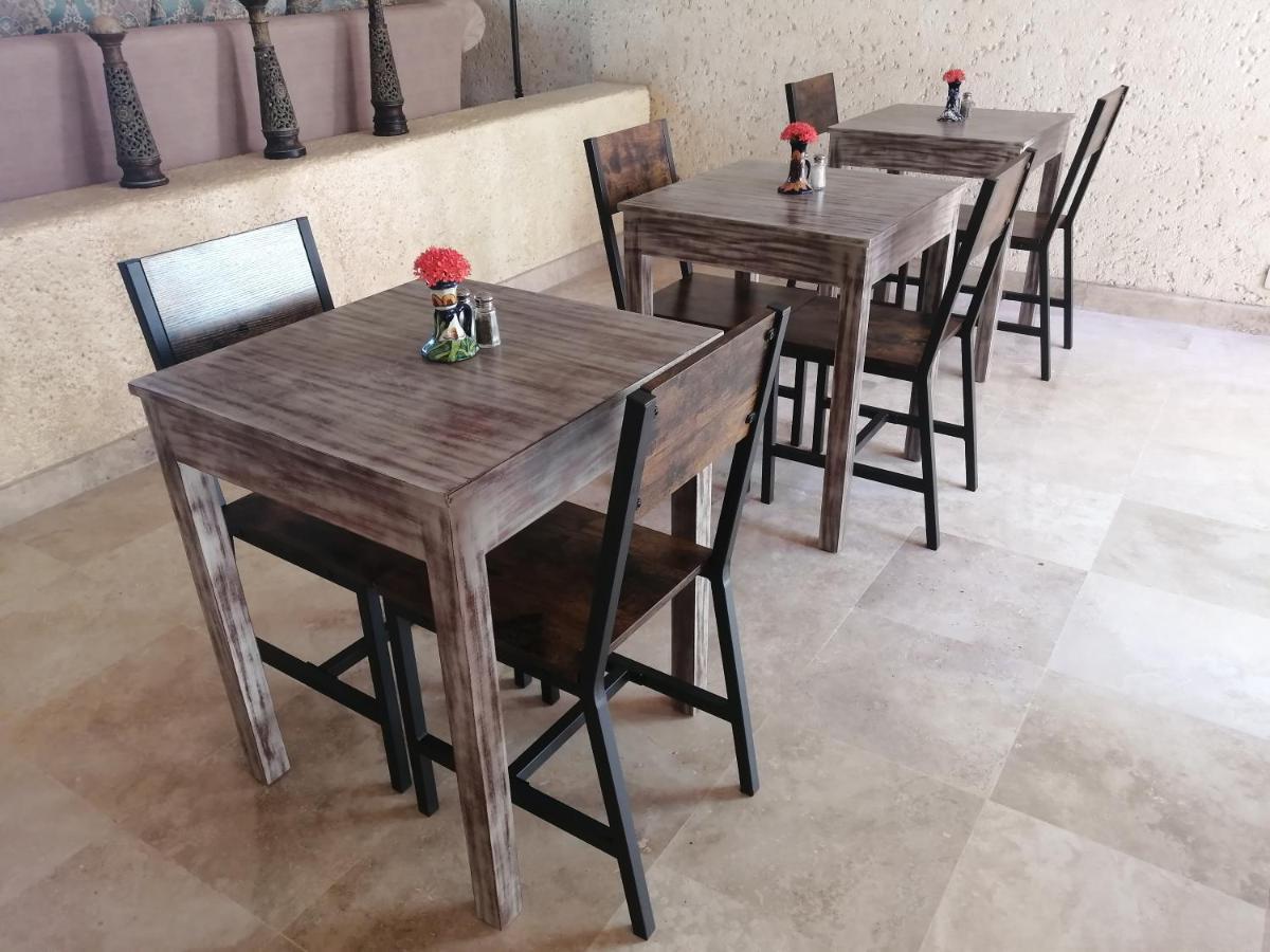לינה וארוחת בוקר מזטלן Casa Dahlia 2 מראה חיצוני תמונה