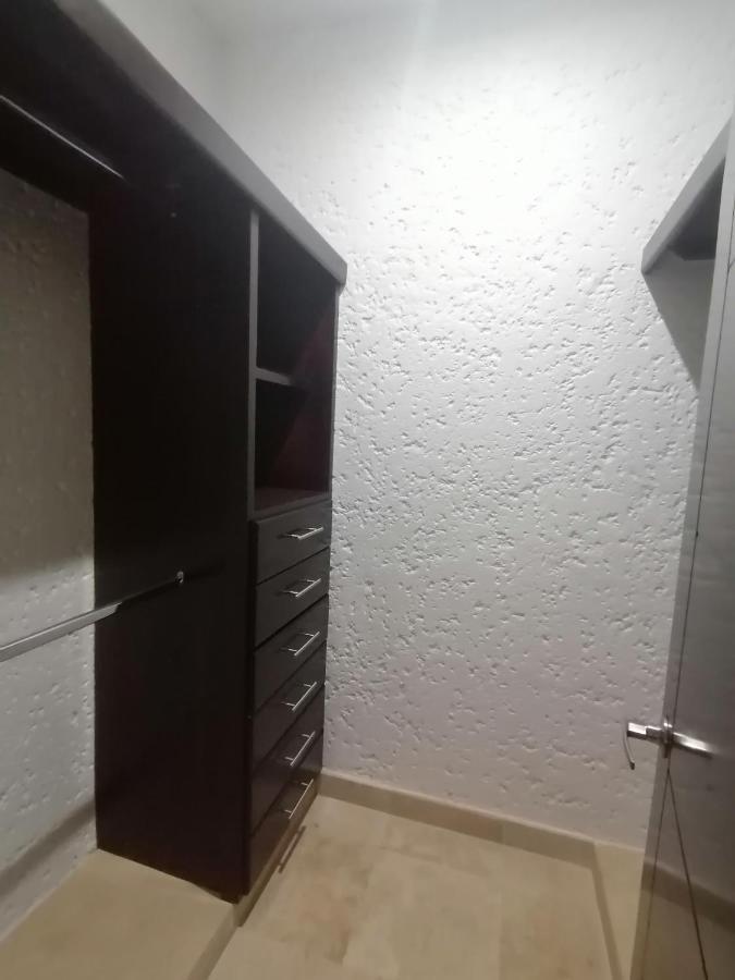 לינה וארוחת בוקר מזטלן Casa Dahlia 2 מראה חיצוני תמונה