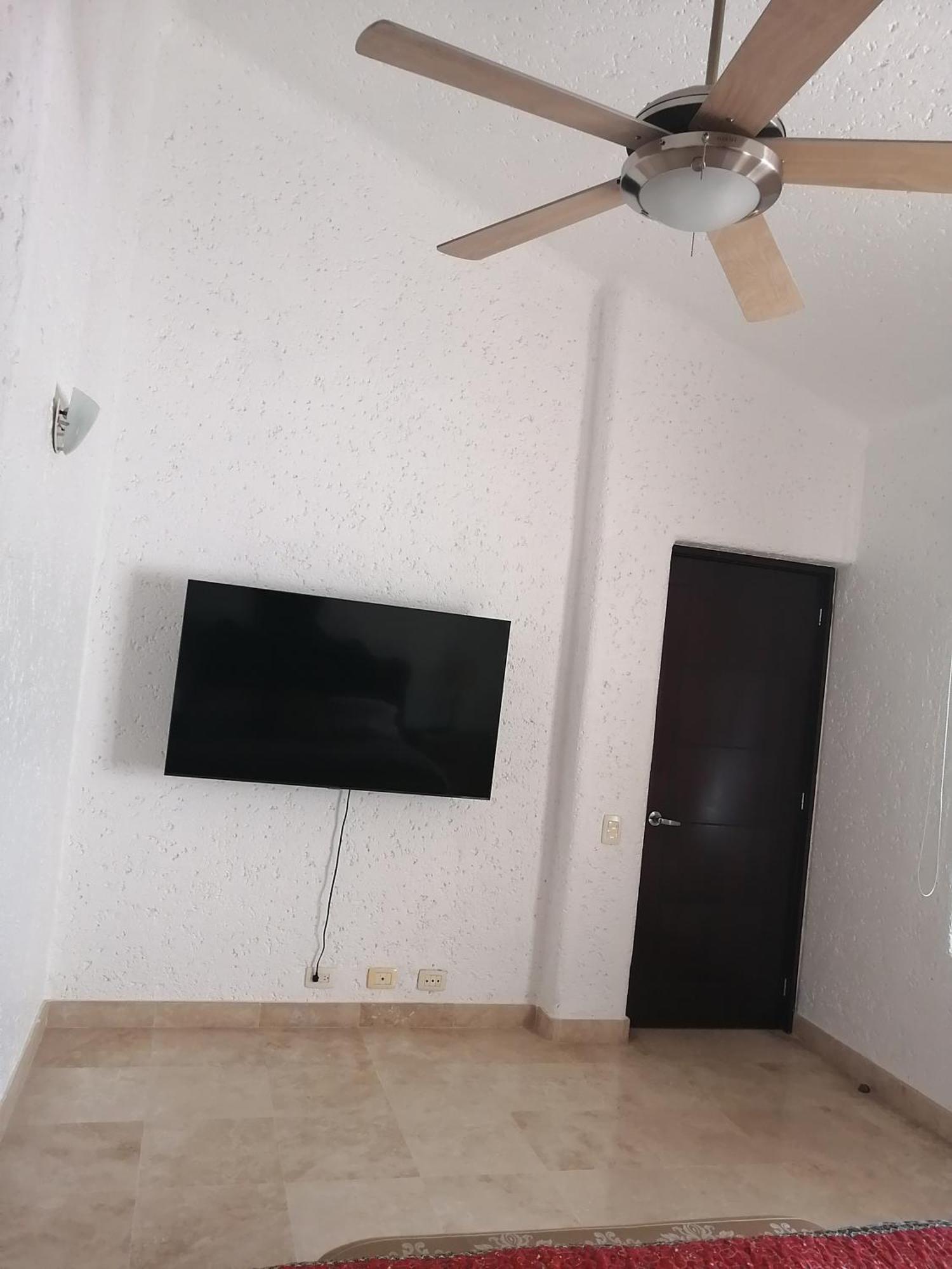 לינה וארוחת בוקר מזטלן Casa Dahlia 2 חדר תמונה